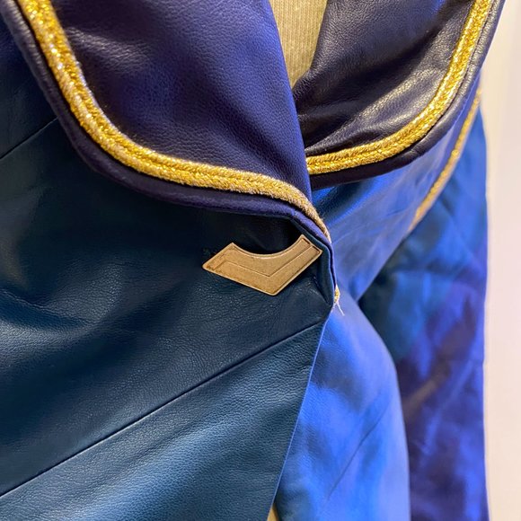 NWT Loki (Thor Ragnarok) Jacket - S - Picture 7 of 8